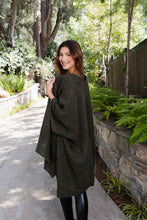 Load image into Gallery viewer, Cozy Chunky Ribbed Knit Pocket Ruana
