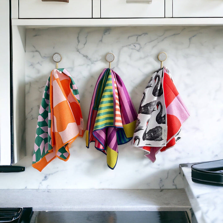 Sugar Sugar: Reversible Hand Towel