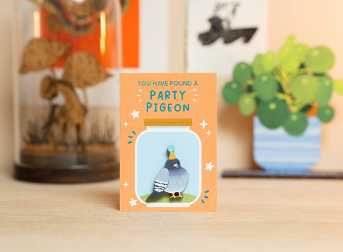 PARTY PIGEON PIN DD02