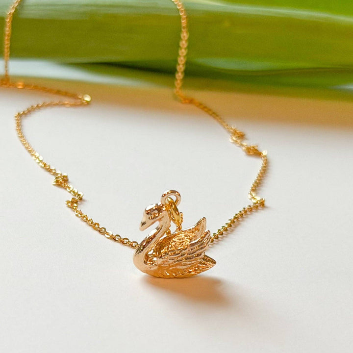 Swan Necklace NC831