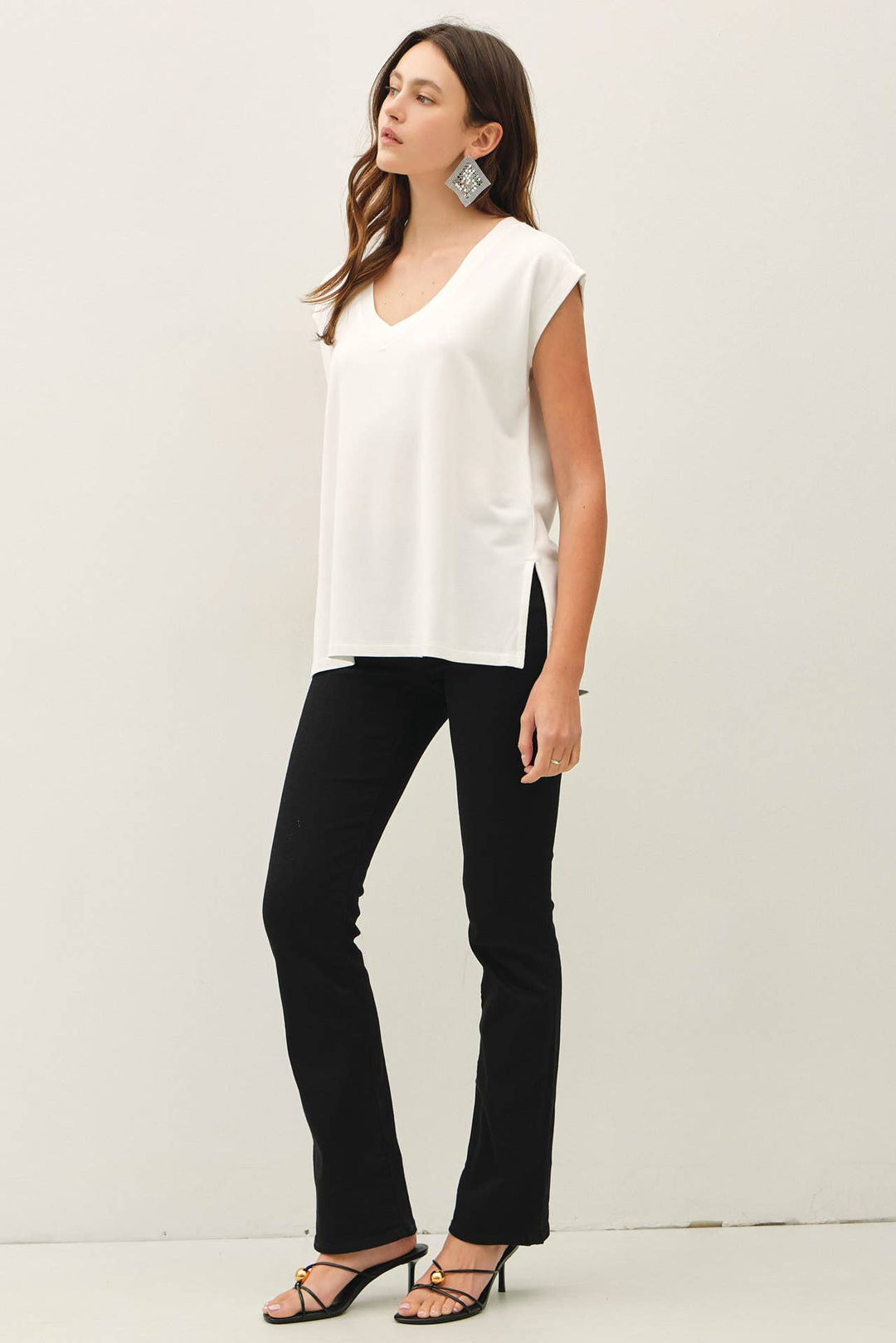 BAMBOO COTTON BLEND V-NECK BUTTERY FRENCH TERRY TOP BC672