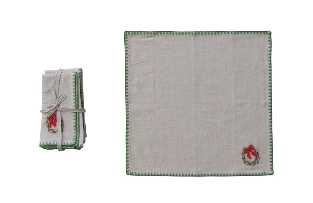 Napkins with Embroidered Wreath &amp; Appliqued