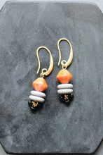 Load image into Gallery viewer, LEXE11 Vintage caramel glass cluster earrings