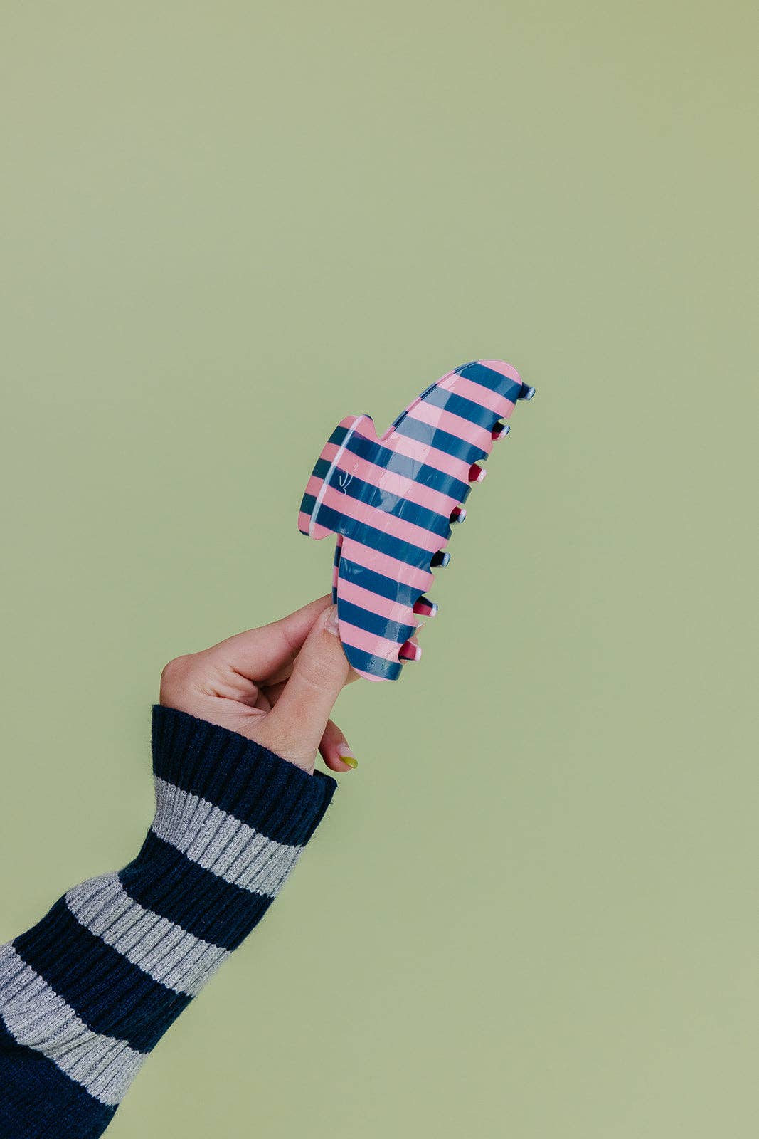 POLKA DOT &amp; STRIPED OVERSIZED CLAWS KX22