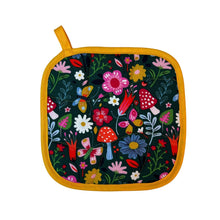 Load image into Gallery viewer, Floral Mushroom Pot Holder