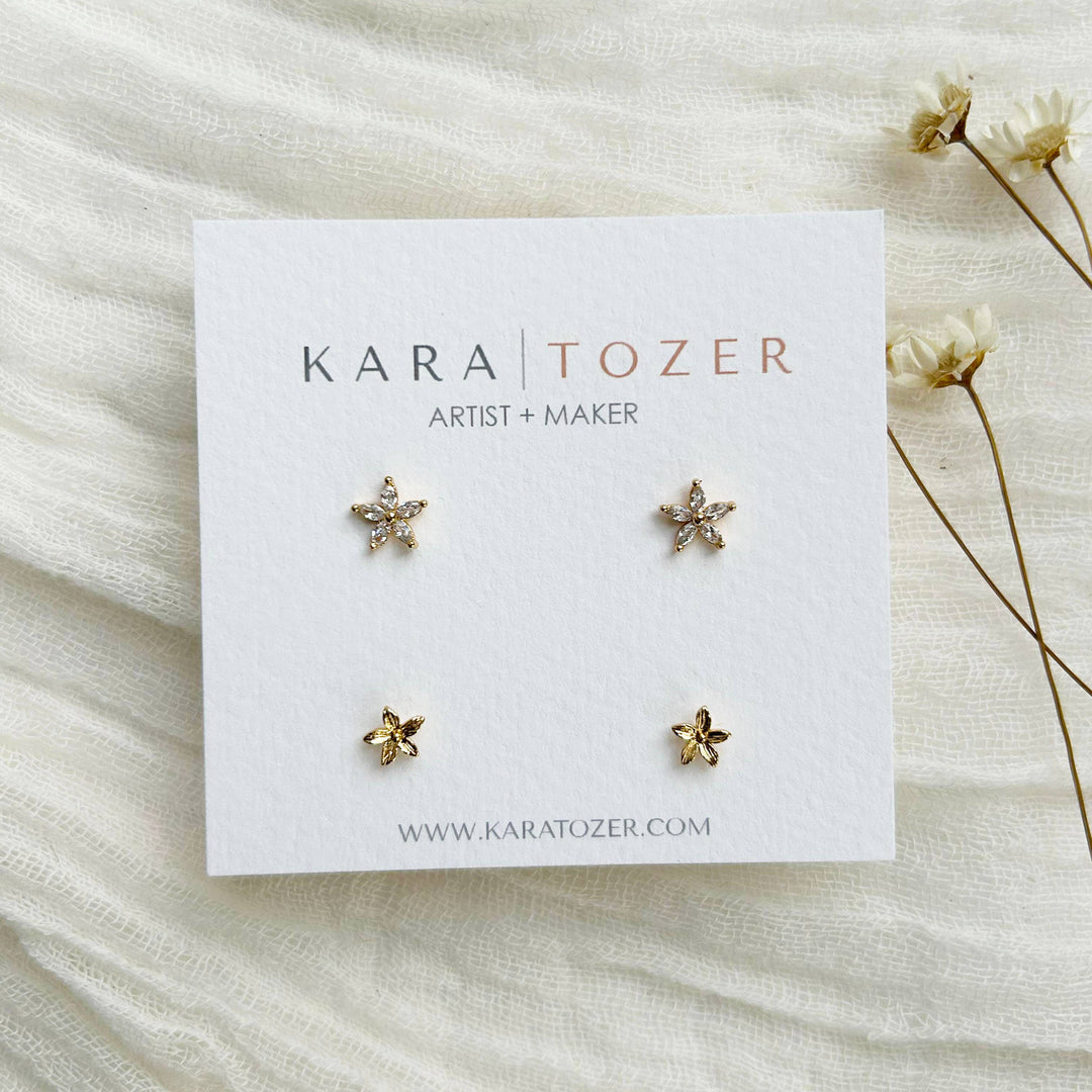 Dainty Flower Stud Set KT973