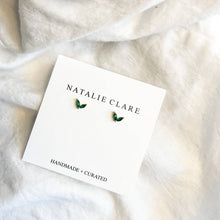 Load image into Gallery viewer, The Green Winged Earrings NC235