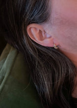Load image into Gallery viewer, The Teardrop Earrings