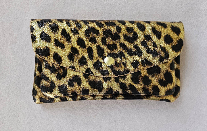 Kangaroo double pocket cowhide leather wallet: Homard RM33