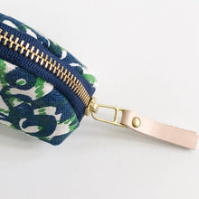 Load image into Gallery viewer, NAVY + KELLY GREEN BETTY DARLENE