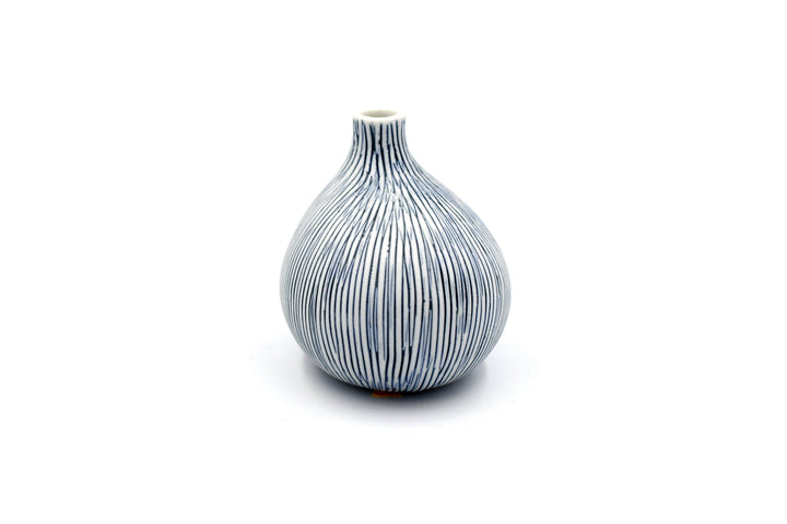 190W27 OMO MINI S-Handcrafted Porcelain Bud Vase