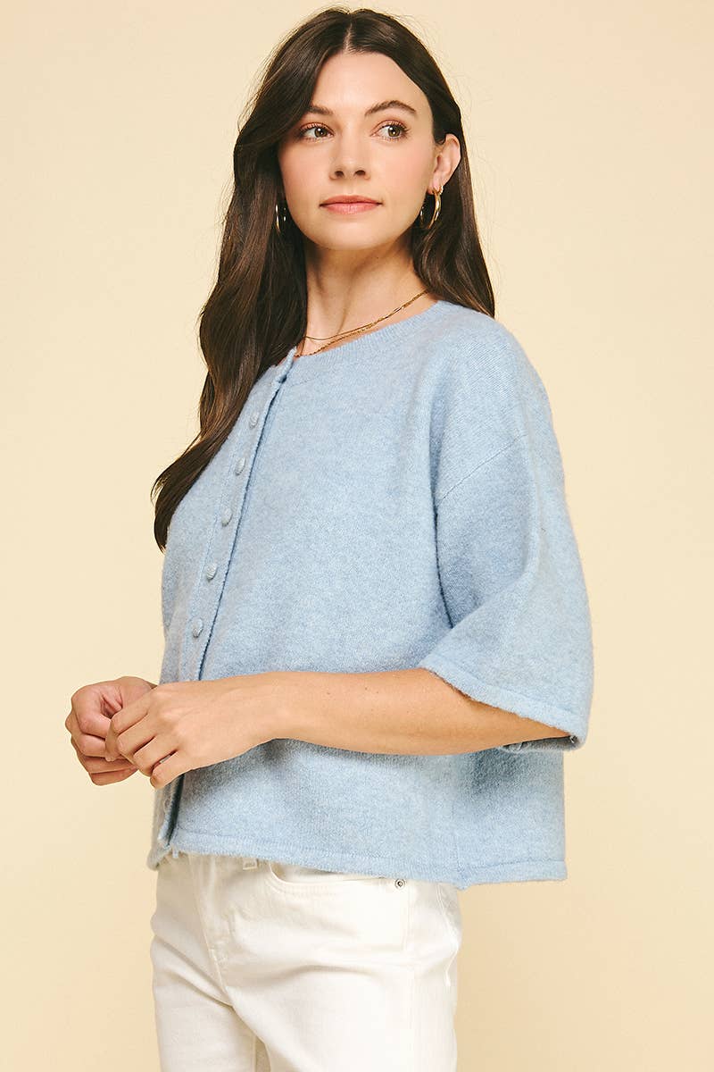 BUTTON DOWN SHORT SLEEVE SWEATER - PN652