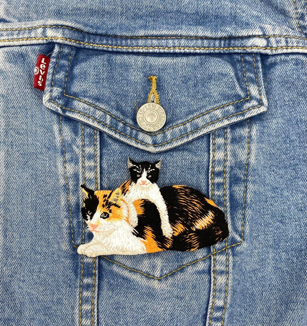 Calico, Mother Cat and Kitten, Pets, Animals, Embroidered, Iron on Patch