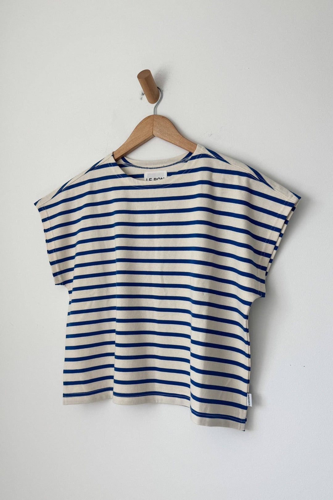 Manon Tee MT101