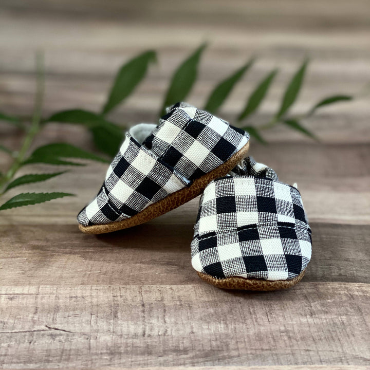 Black And White Buffalo Check Angled Moccasins TB225