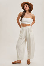 Load image into Gallery viewer, RELAXED BARREL PANTS WITH POCKETS