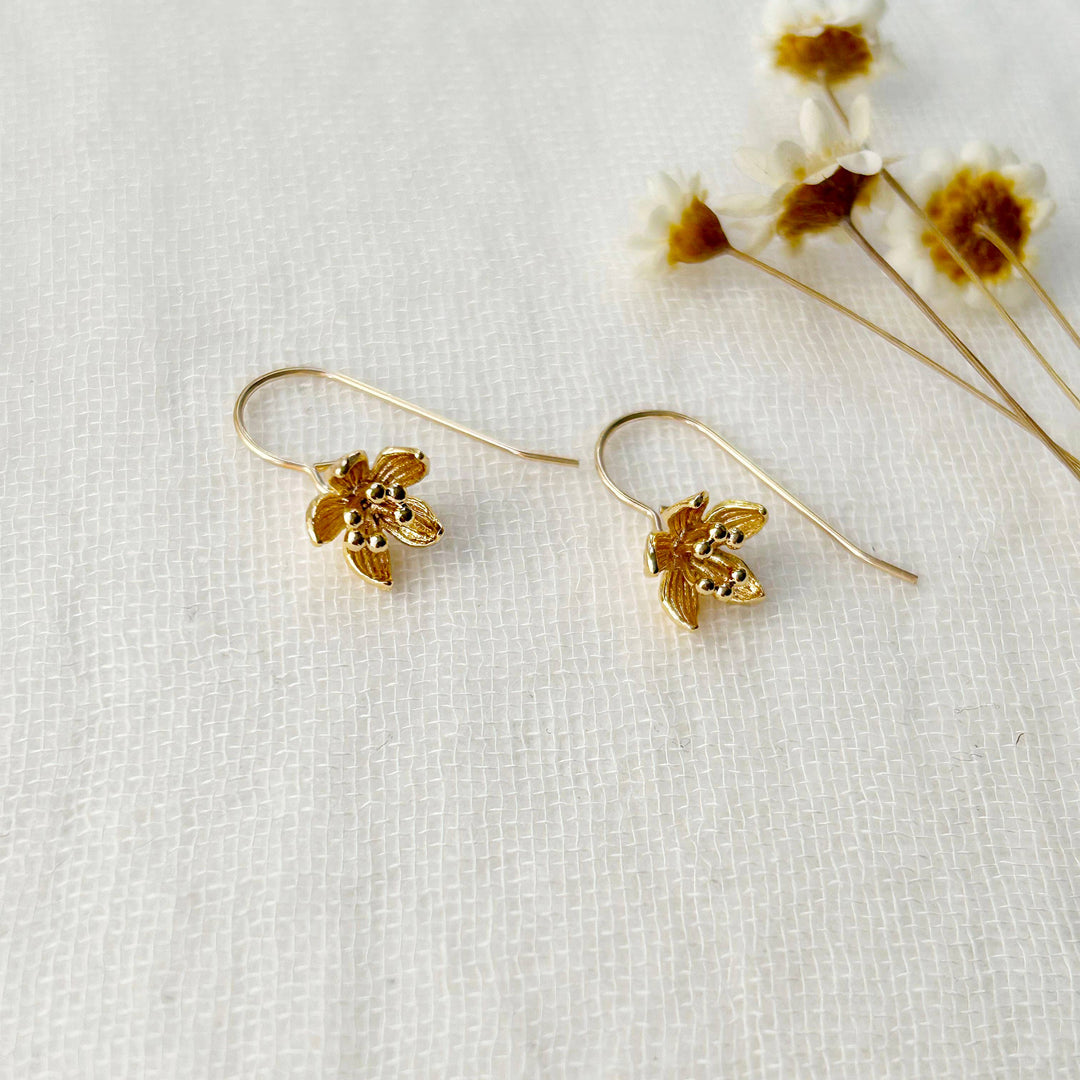 Gold Floral Dangle Earrings KT13