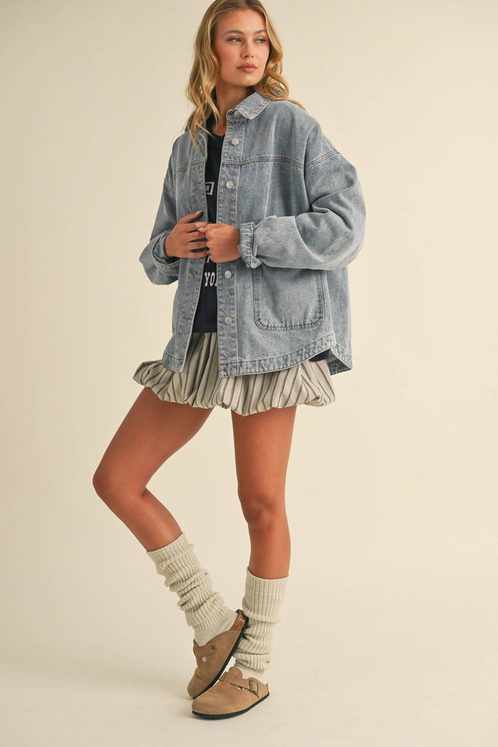 IJ1519 OVERSIZED FRONT POCKET DENIM JACKET