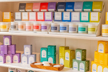 Load image into Gallery viewer, Seaweed &amp; Sea Salt Shower Steamers