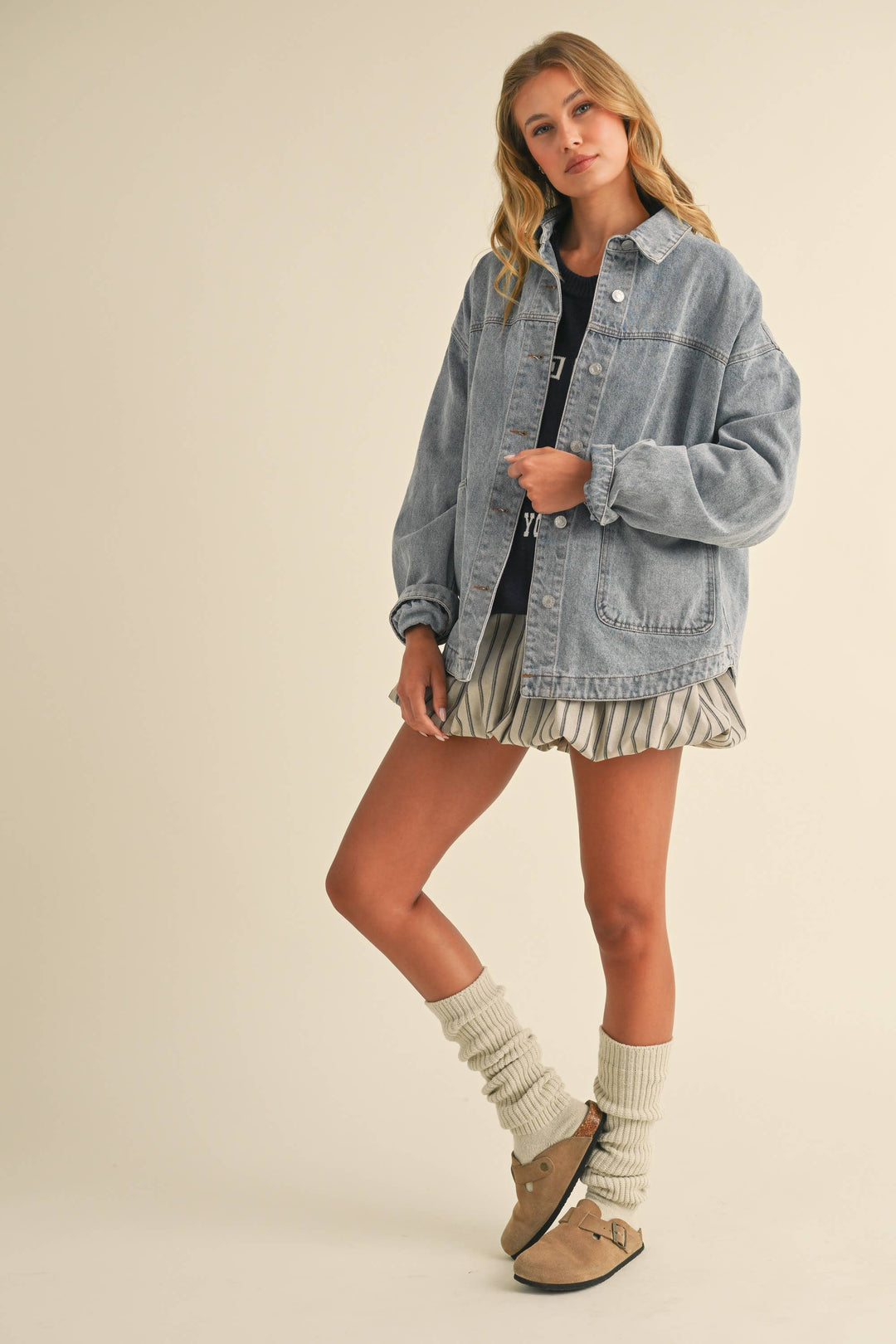 IJ1519 OVERSIZED FRONT POCKET DENIM JACKET