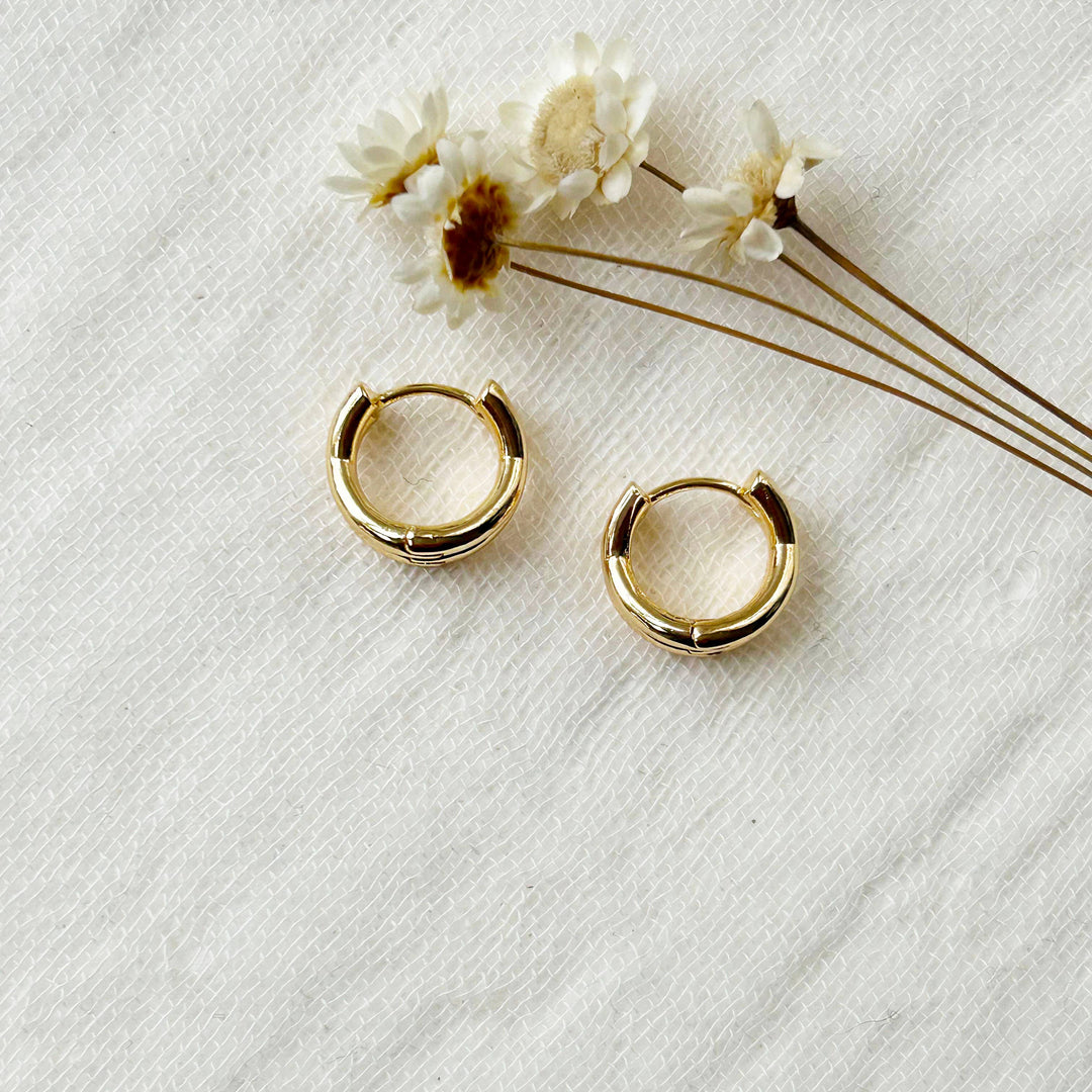 Gold Criss Cross Hoops KT788