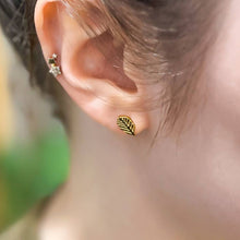 Load image into Gallery viewer, Little Leaf Stud NC236