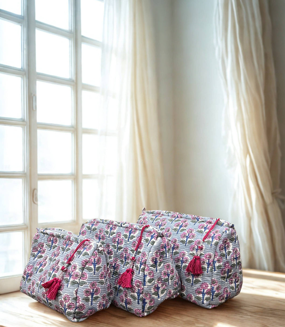 Block Print Vanity Travel Bag ~ Lavender DVS23