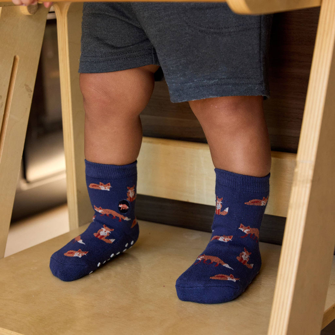 Kids Socks that Protect Foxes | Organic Cotton Kids Socks