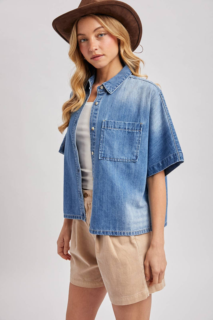 DENIM BUTTON DOWN SHORT SLEEVE BOXY SHIRT BV829