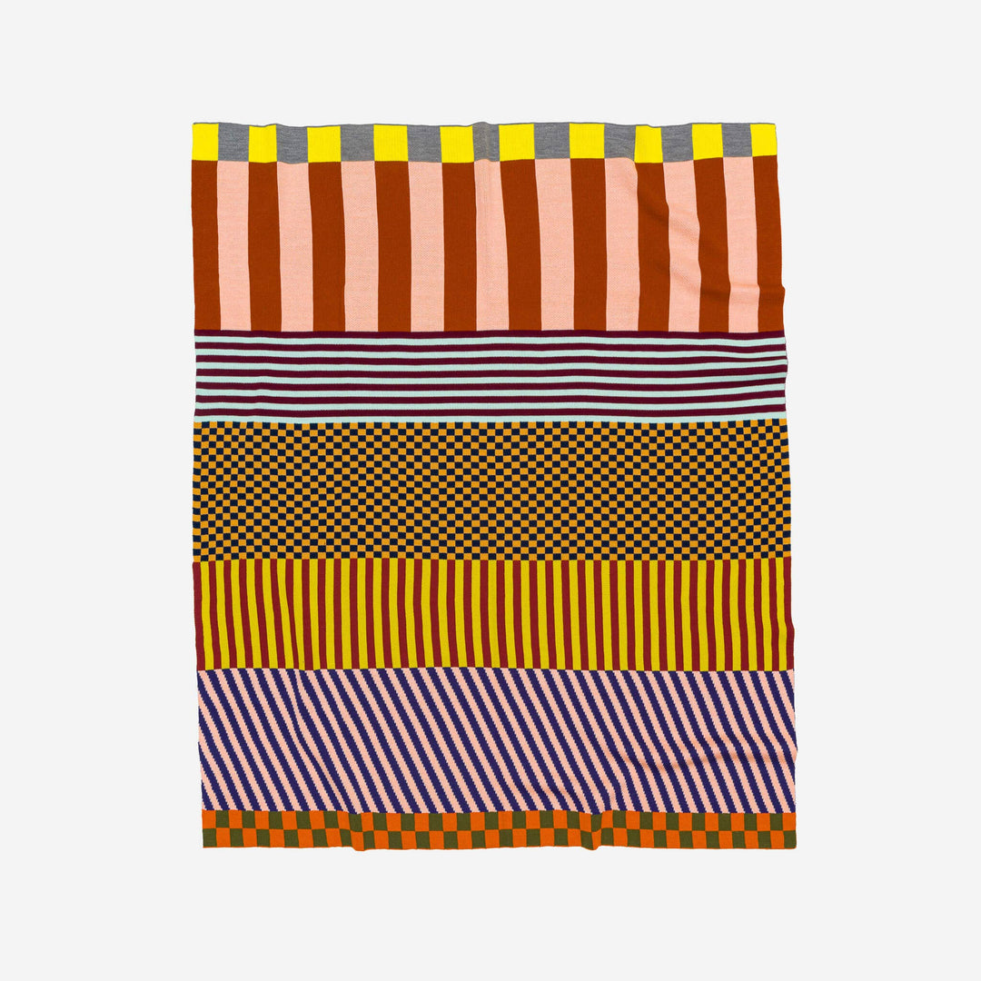 Pattern Patch Throw VLT44