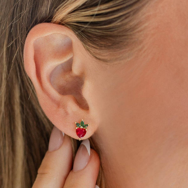 Strawberry Studs on Velvet Tags SP435