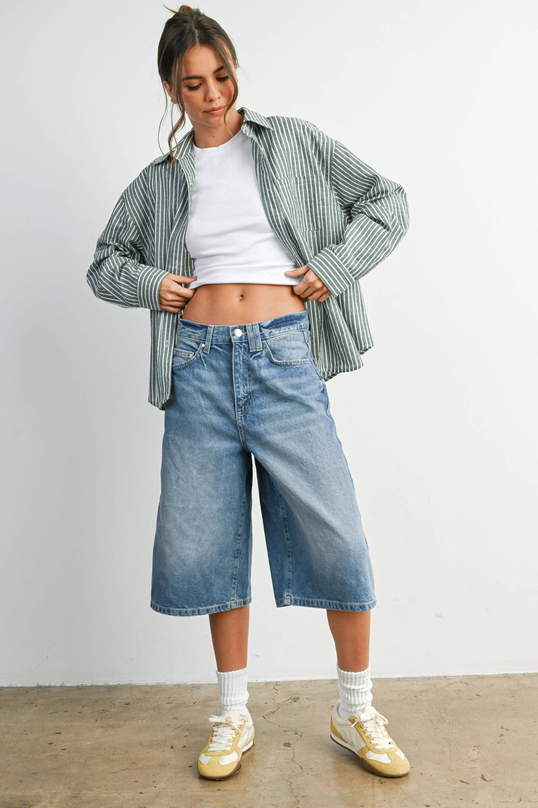 Cropped Striped Button-Up Collared Long Sleeve Top - BMT7915