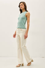 Load image into Gallery viewer, SLEEVELESS TANK