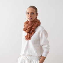 Load image into Gallery viewer, Garza Linen Scarf MOCHA