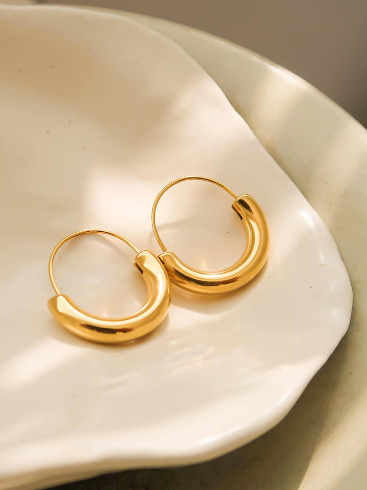 Mackenzie 18K Non-Tarnish U-Shape Hoop Earring FLA03