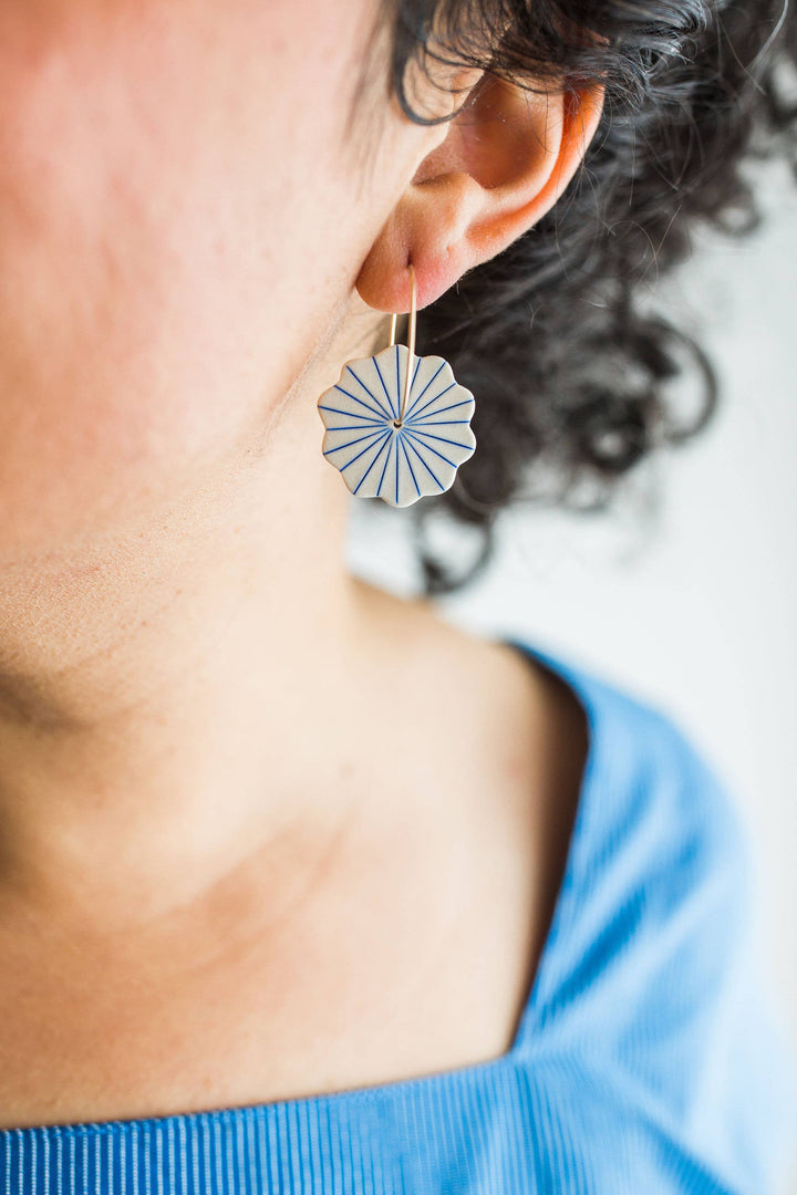 Pinstripe Pinwheel Hoops J003