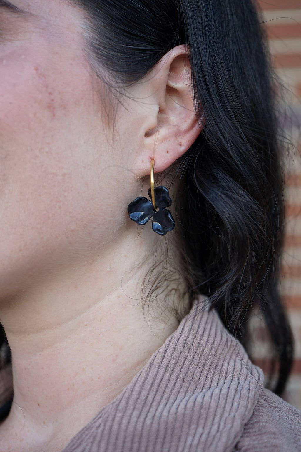 Magnolia Hoops - Black // Jewelry, Earrings, Fall SS237