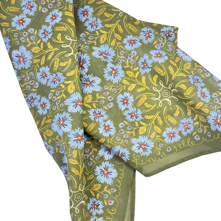 34" Wild Rag Clara Bandana 143