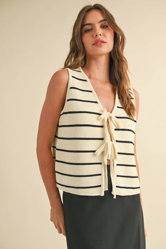STRIPED KNITTED VEST