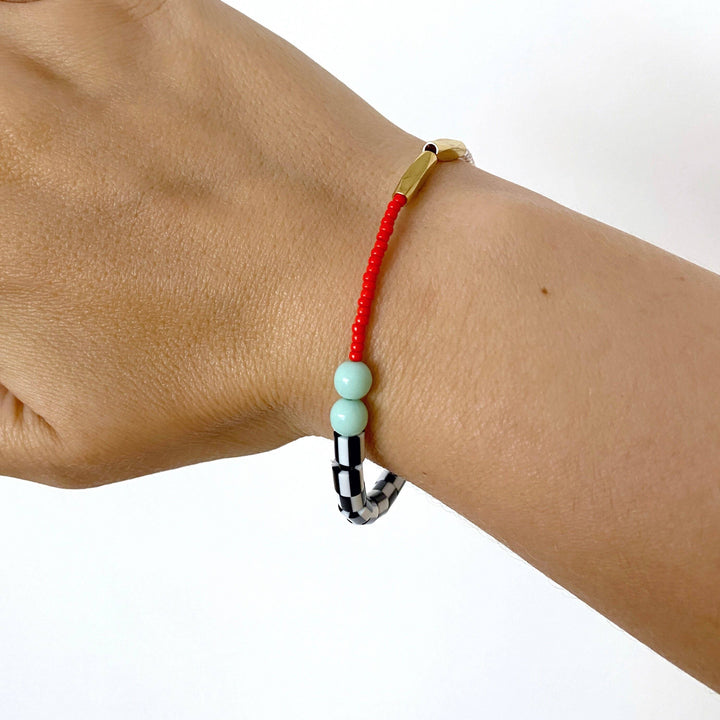 Dot Beaded Bracelet - Mint and Postbox Red LAB3