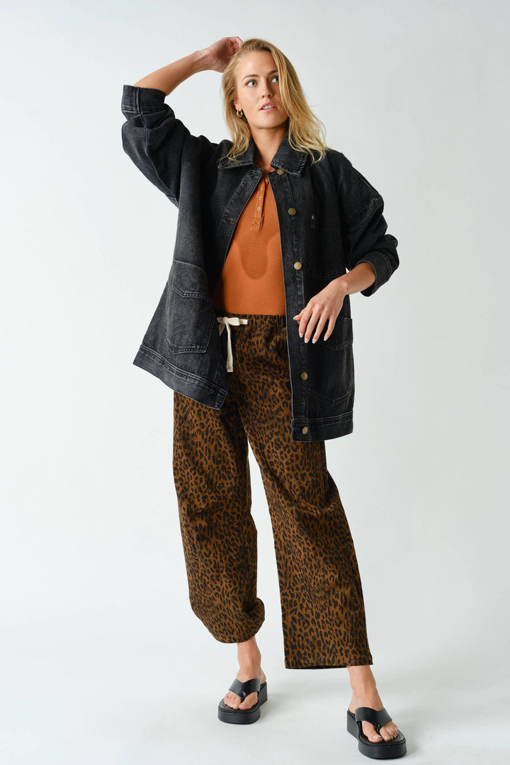 Boxy-Cut Denim Jacket KJ55
