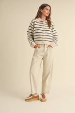 Load image into Gallery viewer, KNITTED CARDIGAN