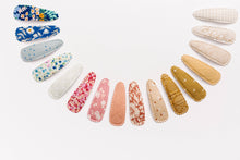 Load image into Gallery viewer, Johanna Blue &amp; White Floral Hair Clips FC01