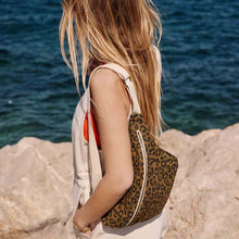 Load image into Gallery viewer, WOMEN BUM BAG GRAOU OLIVE