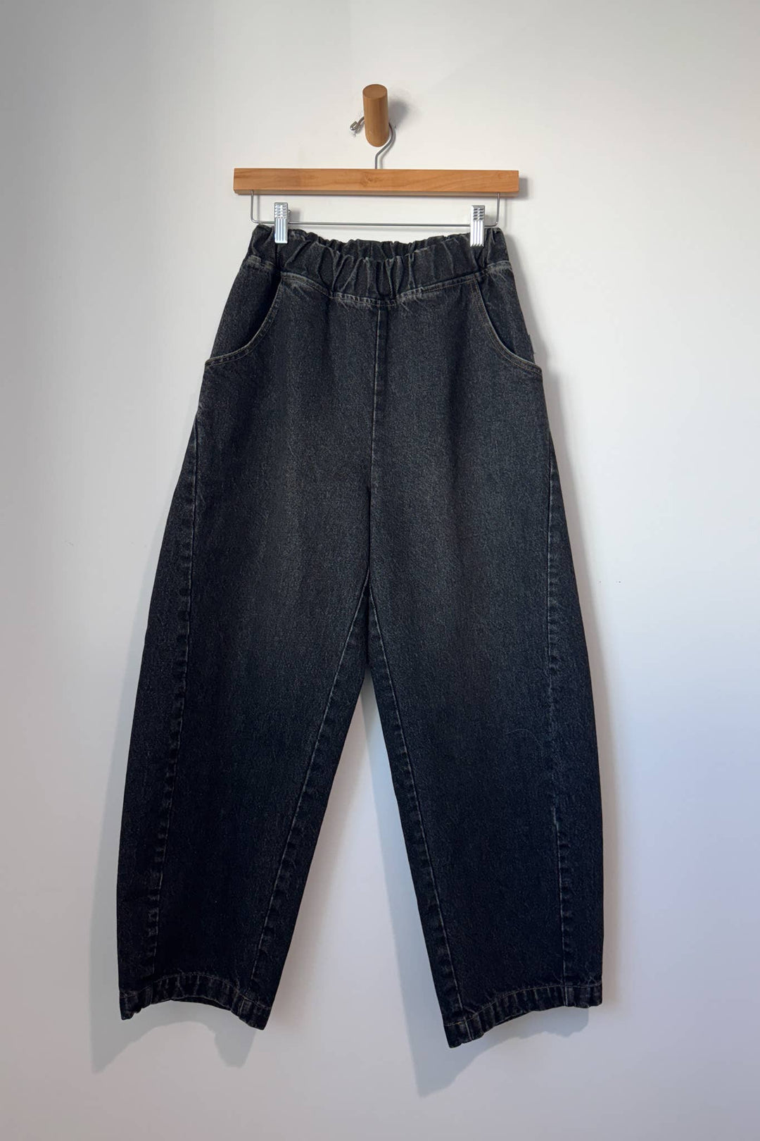 Black Arc Pants Le Bon Shoppe LB78