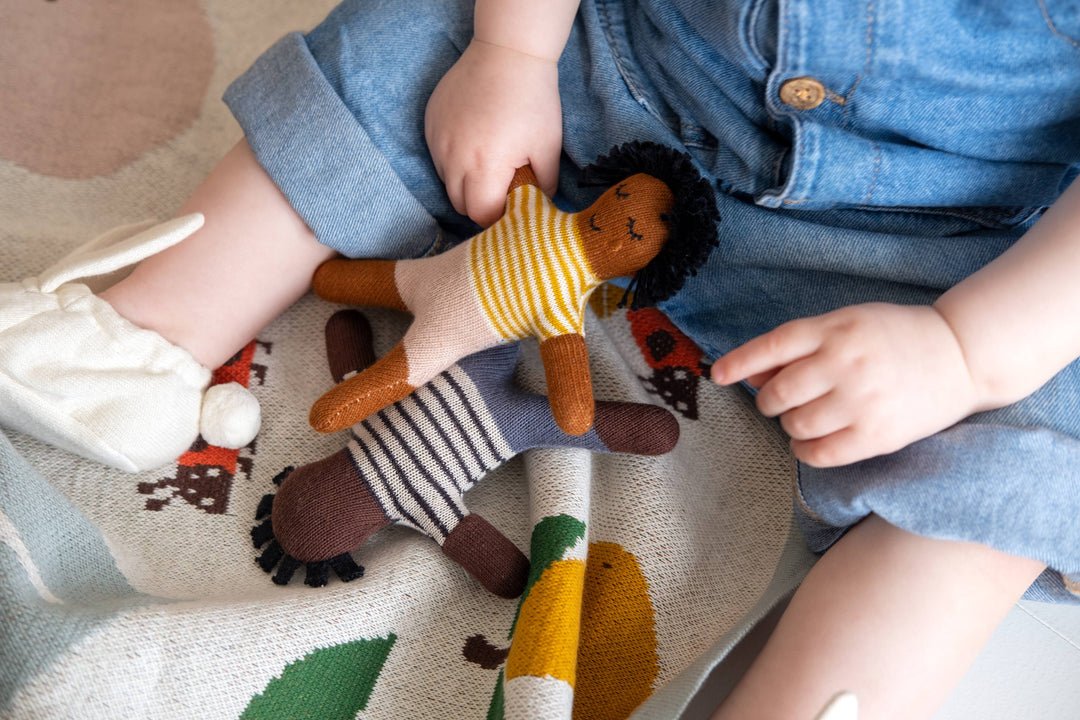 Cotton Knit Baby Rattle Toy: Buddy Blue