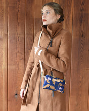 Load image into Gallery viewer, Oak Rose Card Zip with Leather Wristlet