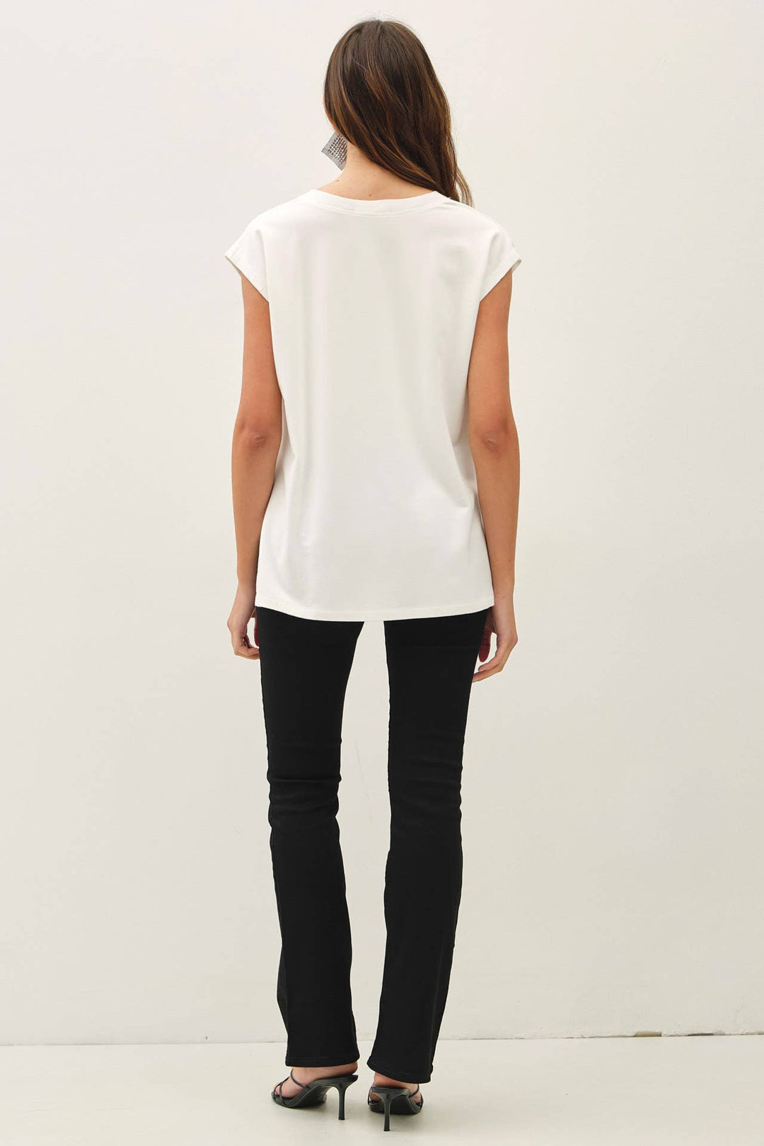 BAMBOO COTTON BLEND V-NECK BUTTERY FRENCH TERRY TOP BC672