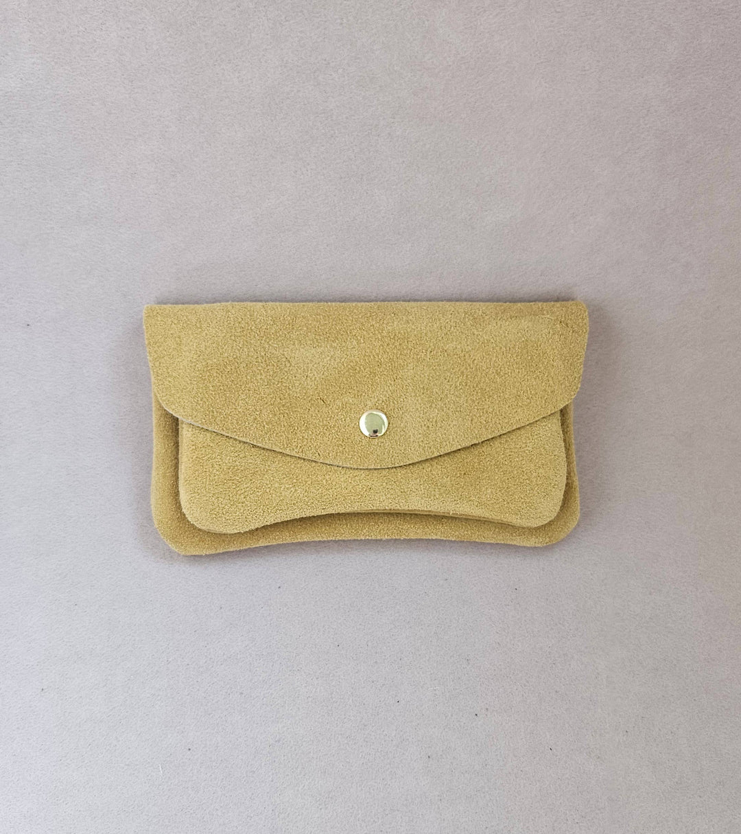 Suede-effect leather pouch - kangaroo: Nude