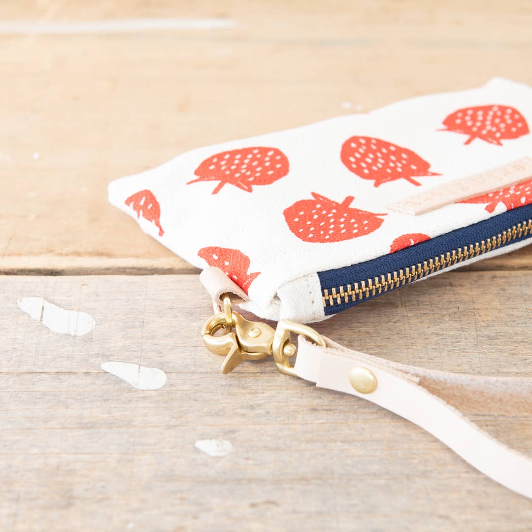 Strawberries Wristlet EF432